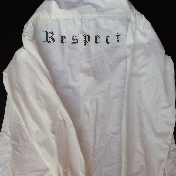 LL Cool J mens shirt with cross graphic - Picture 2 of 2